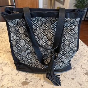 Abercrombie & Fitch Black Canvas Tapestry Tote Handbag